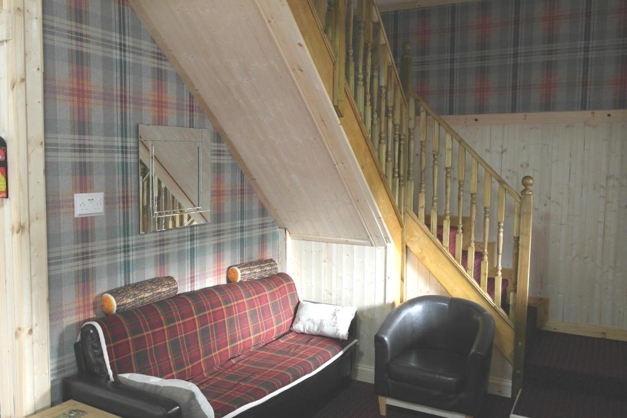 The Steading Highland Glen Lodge Дръмнадрочит Екстериор снимка