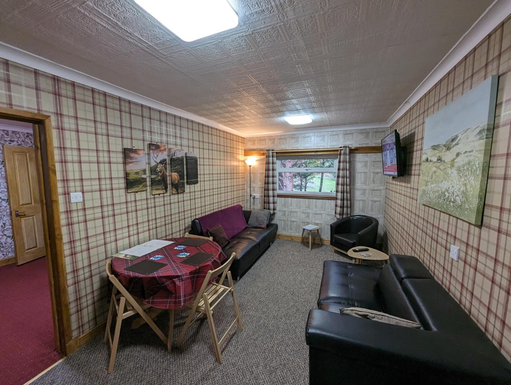 The Steading Highland Glen Lodge Дръмнадрочит Екстериор снимка
